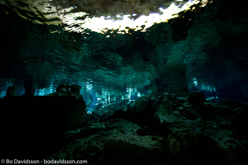 BD-101209-Cenotes-2909-Cavern.jpg